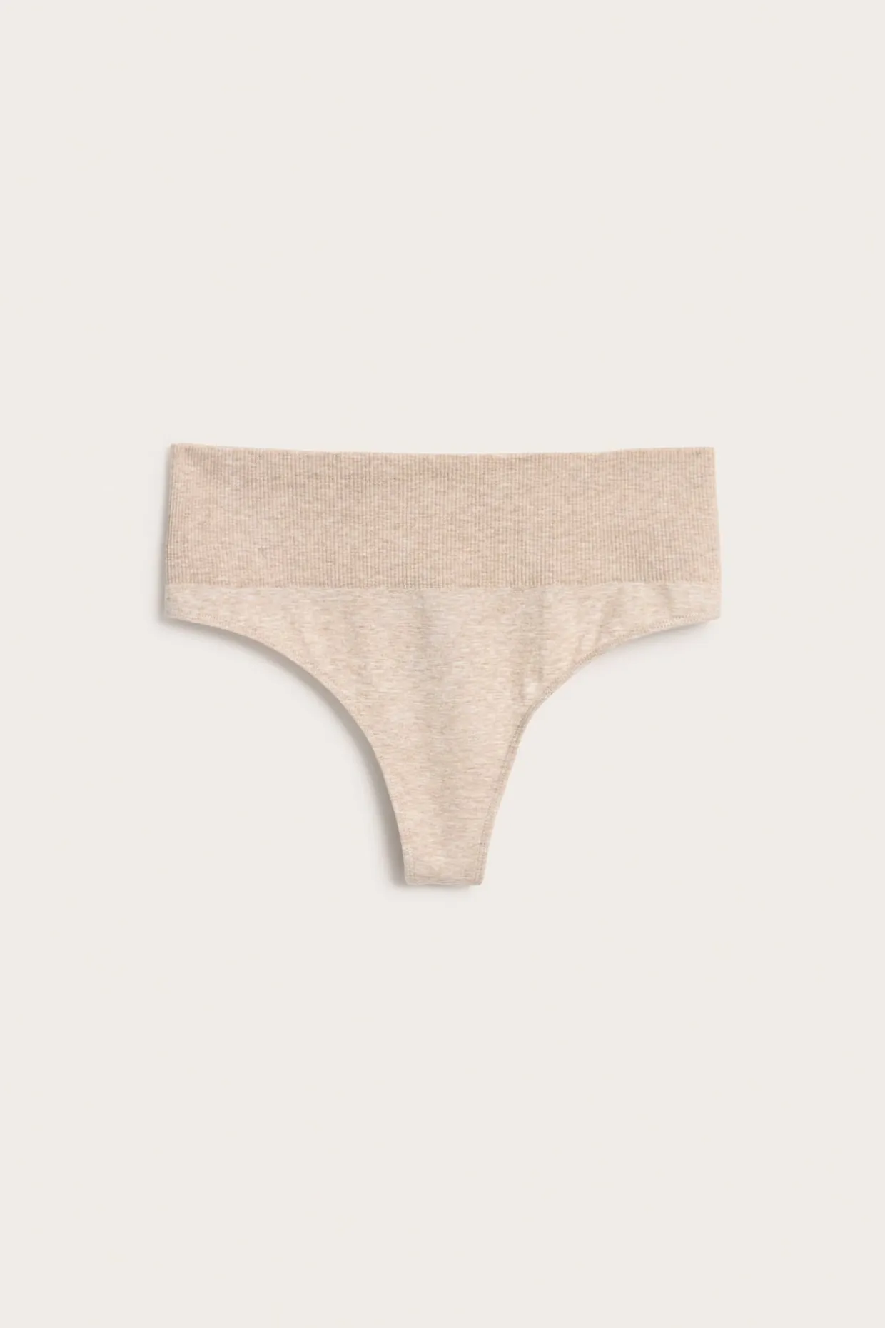 Bezszwowe stringi