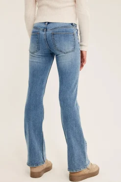 Dżinsy bootcut low waist