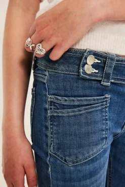 Dżinsy bootcut low waist