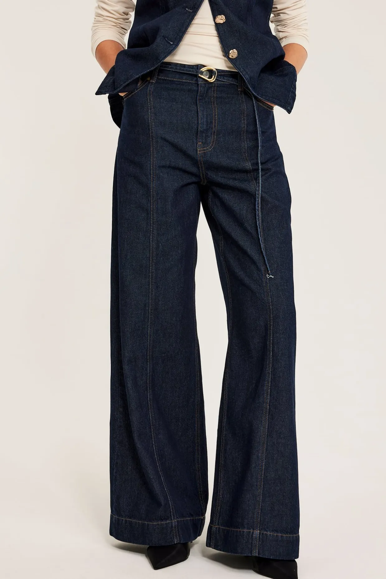 Dżinsy wide high waist