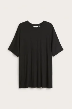 Długi prążkowany t-shirt