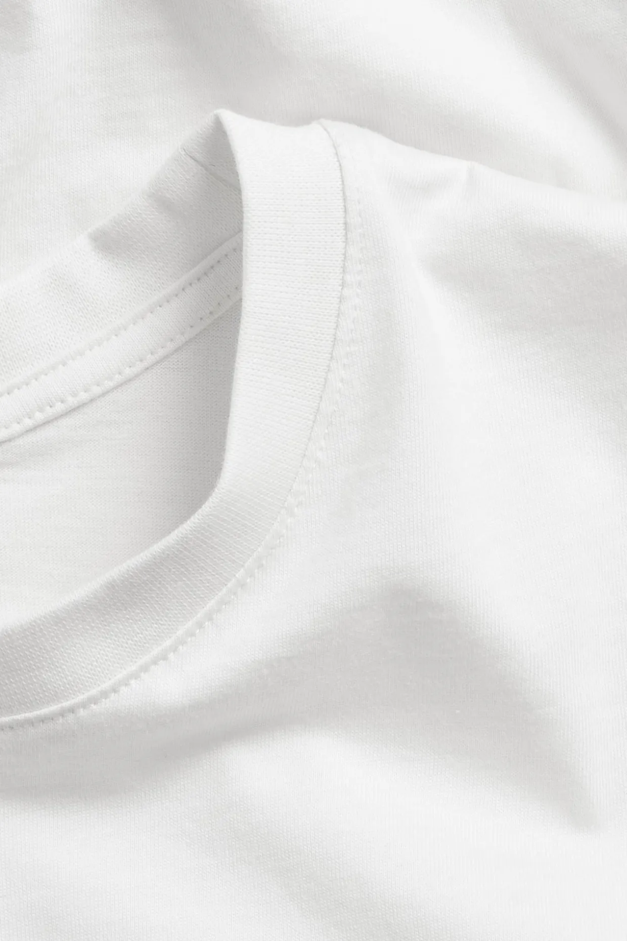 Klasyczny t-shirt z bawełny