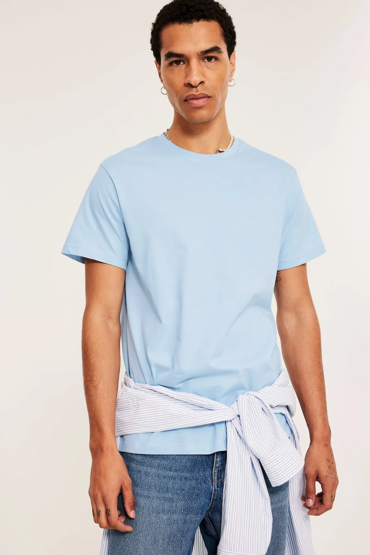 Klasyczny t-shirt z bawełny