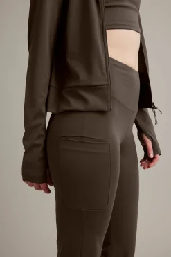 Legginsy do ćwiczeń, typu bootcut