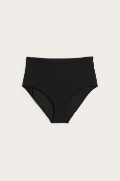 Majtki biodrówki lekkie modelowanie