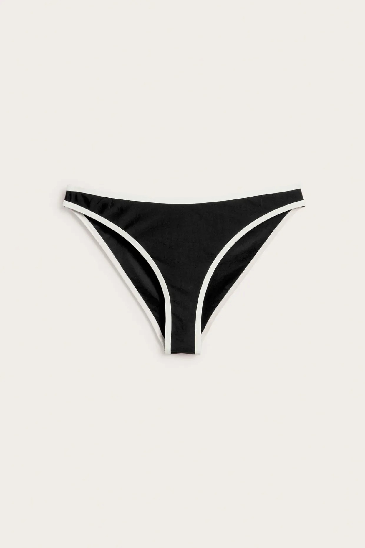 Majtki od bikini, brazyliany