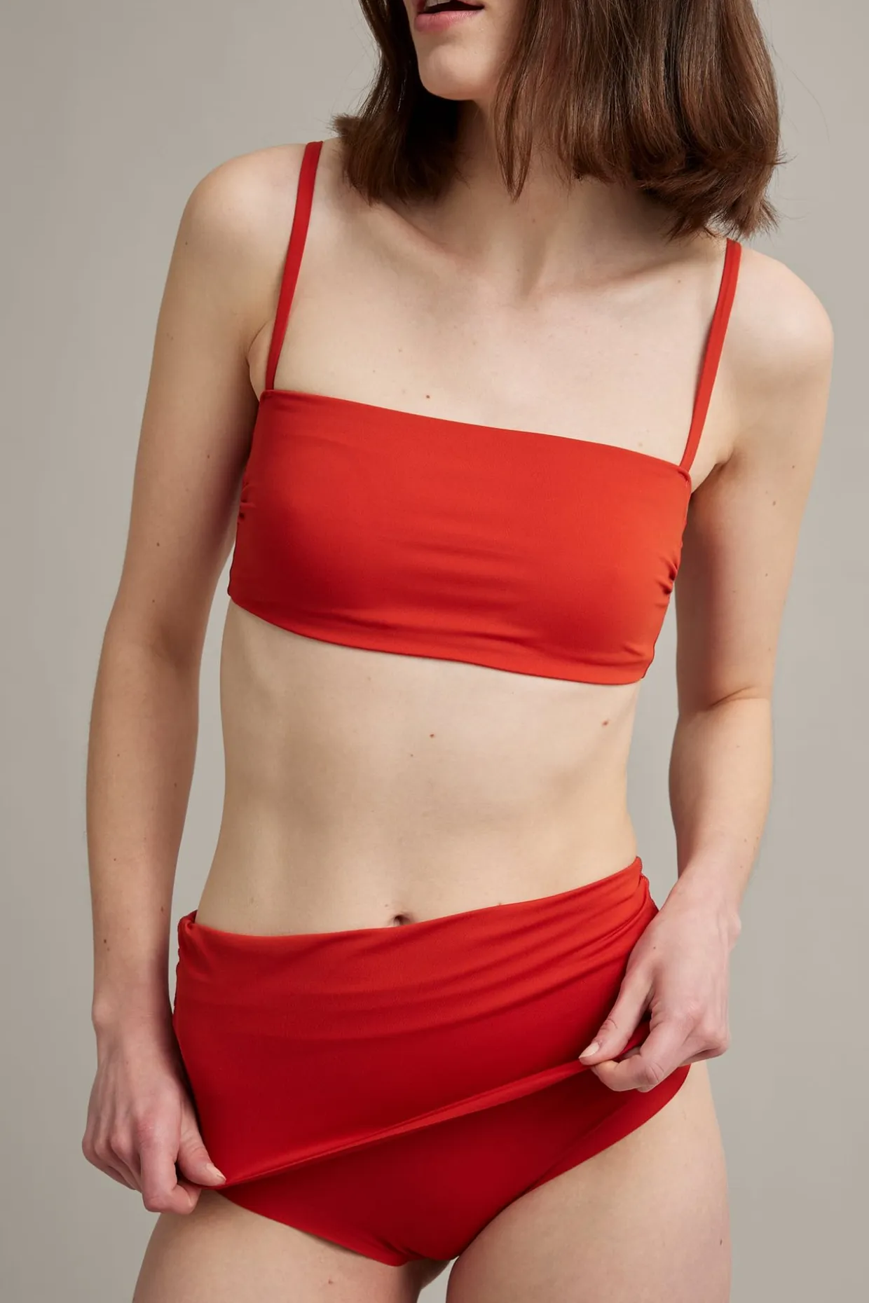 Majtki od bikini, figi z wywijanym pasem
