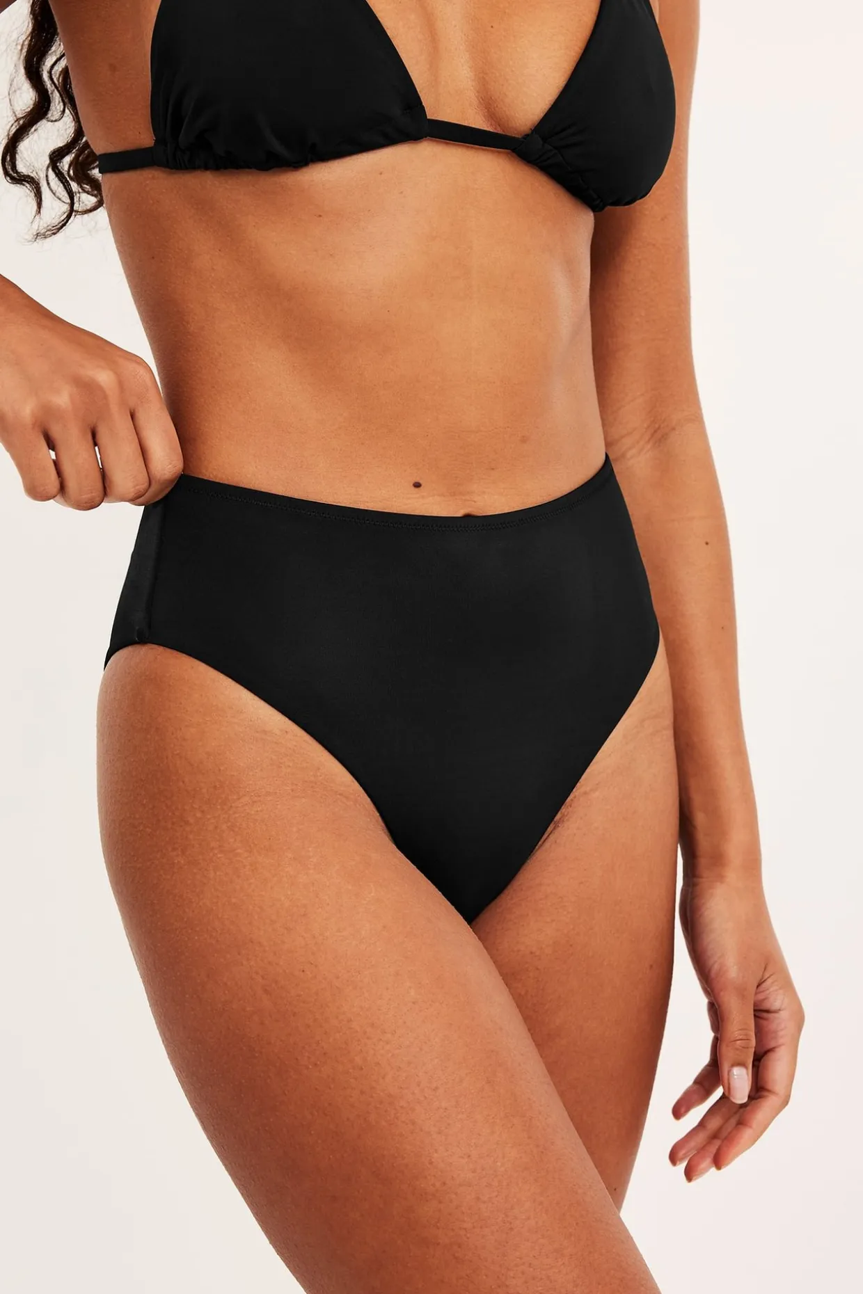 Majtki od bikini, z wysokim stanem