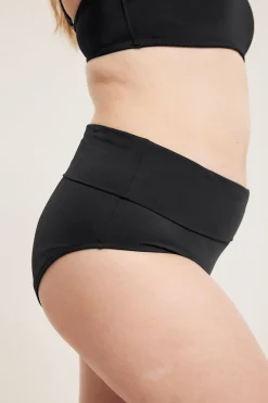 Majtki od bikini, z wywijanym pasem
