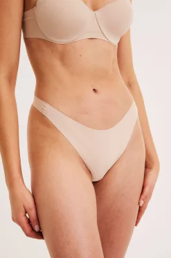 Majtki stringi z mikrofibry, 3-pak