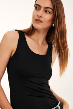 Obcisła koszulka