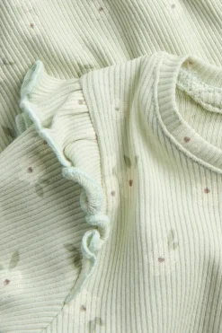 Prążkowane body z falbaną