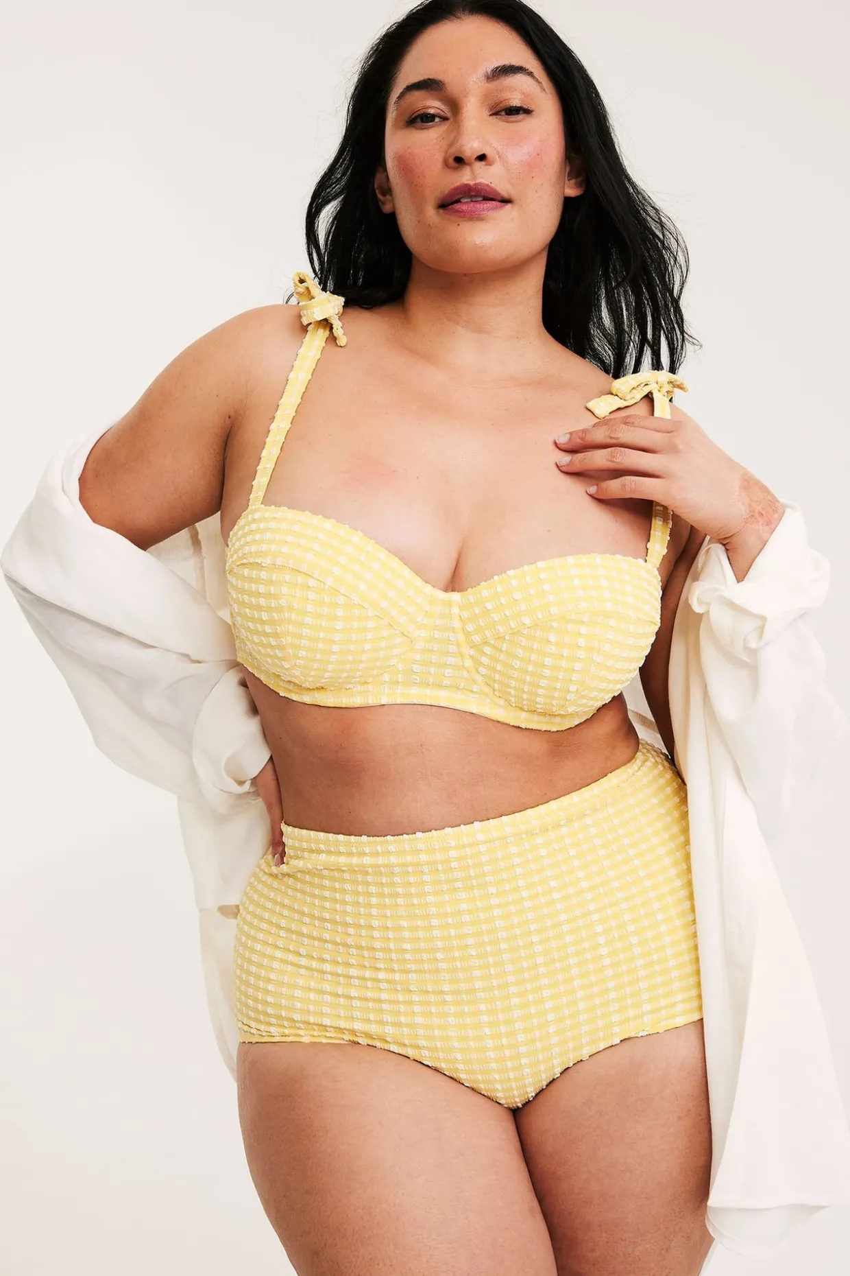 Stanik balkonetka od bikini, w kratkę, z wiązaniem