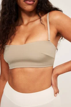 Stanik bandeau z mikrofibry