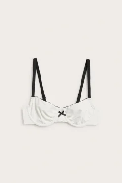 Stanik od bikini z fiszbinami
