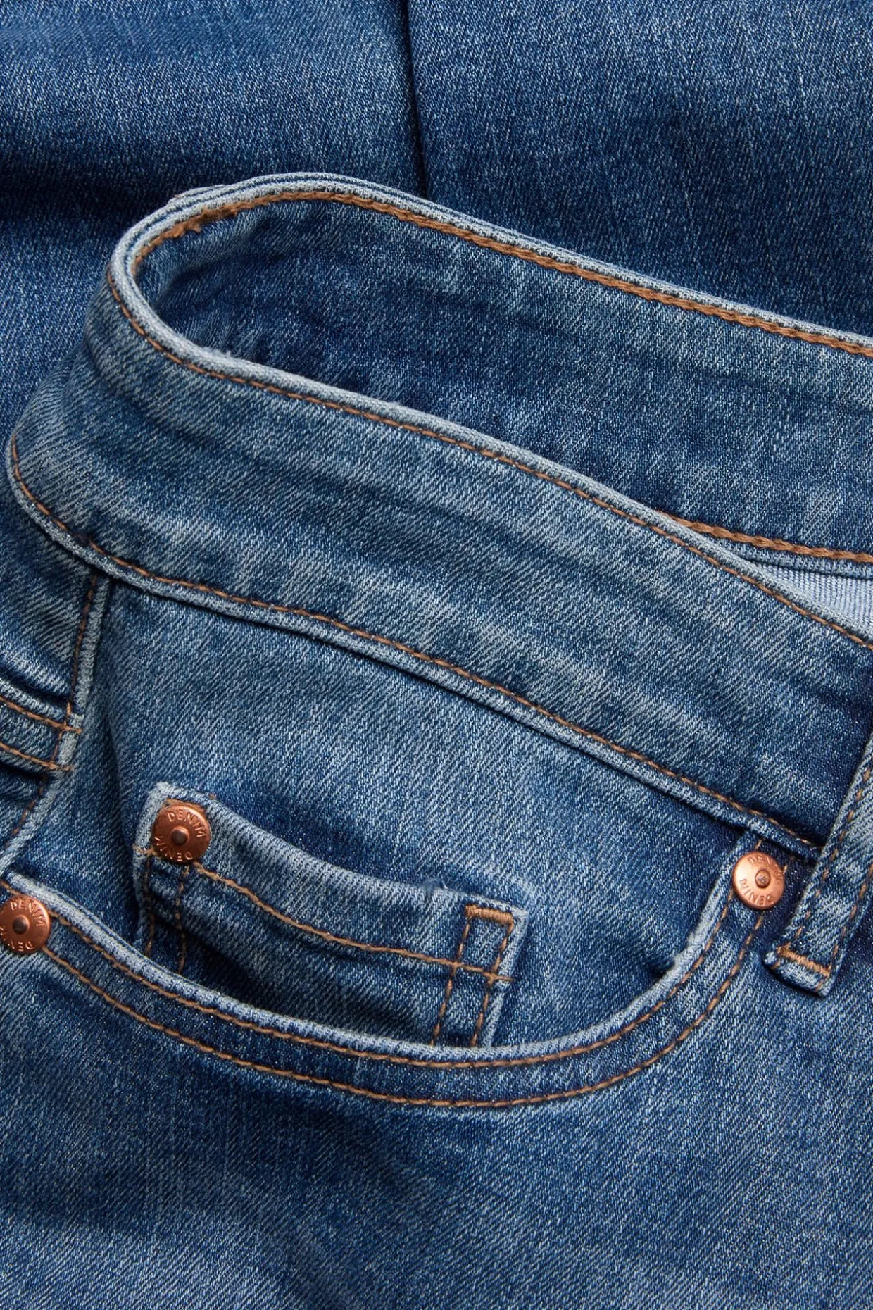 Straight jeans mid waist short leg