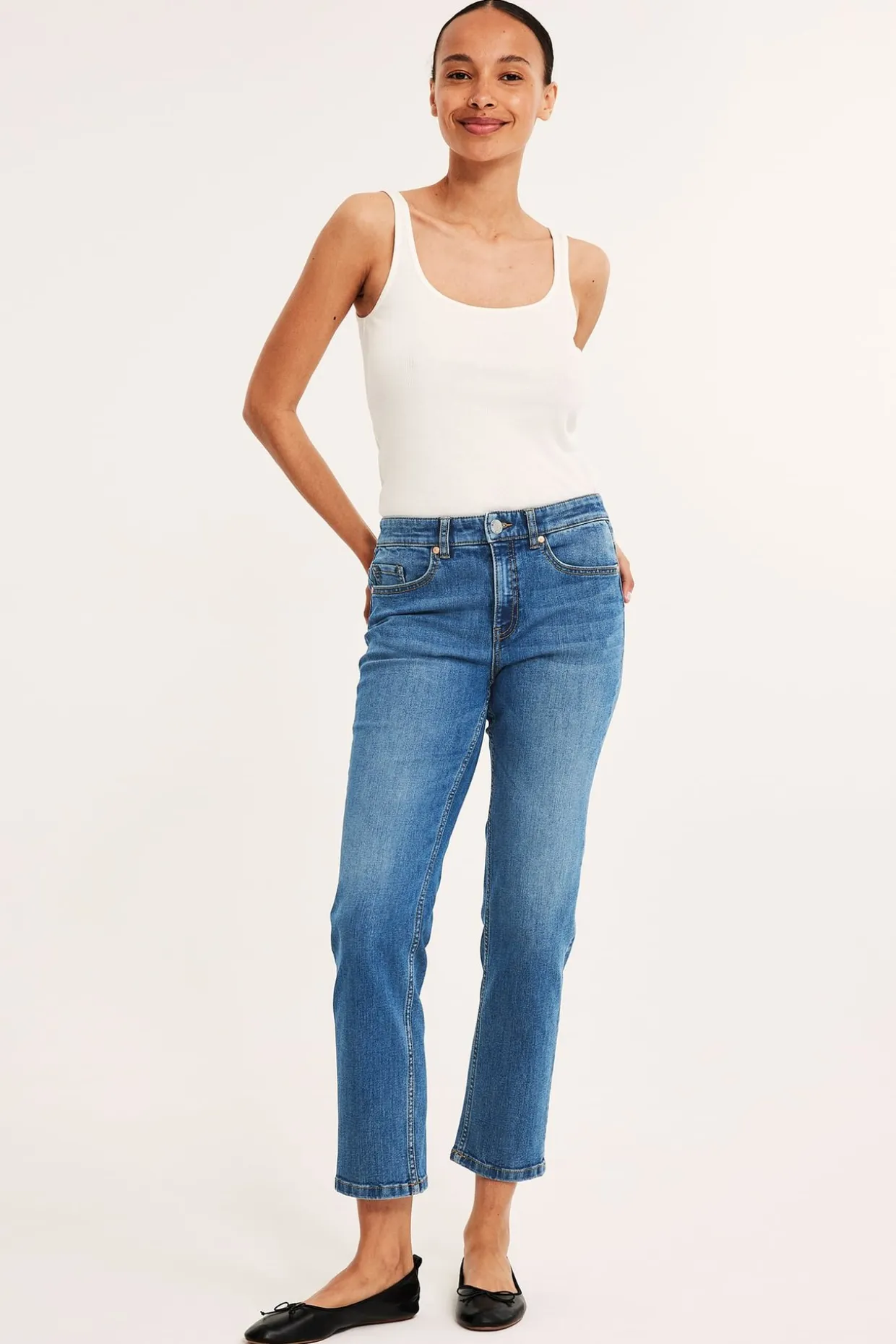 Straight jeans mid waist short leg