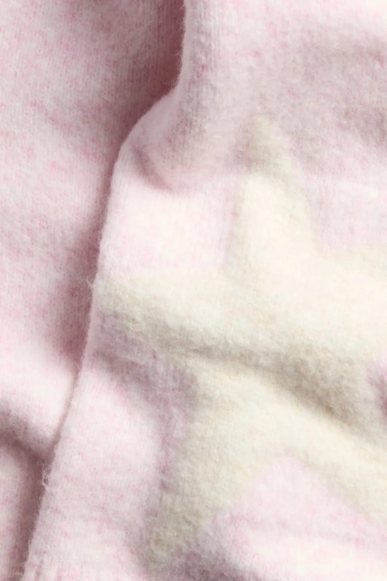 Sweter we wzory, z dzianiny, z dekoltem w szpic