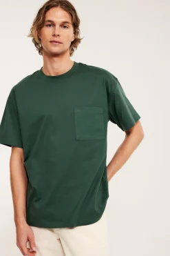 T-shirt luźny krój