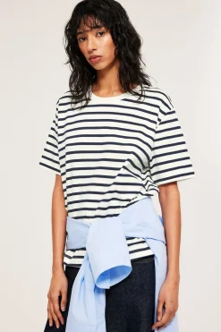 T-shirt oversize w paski