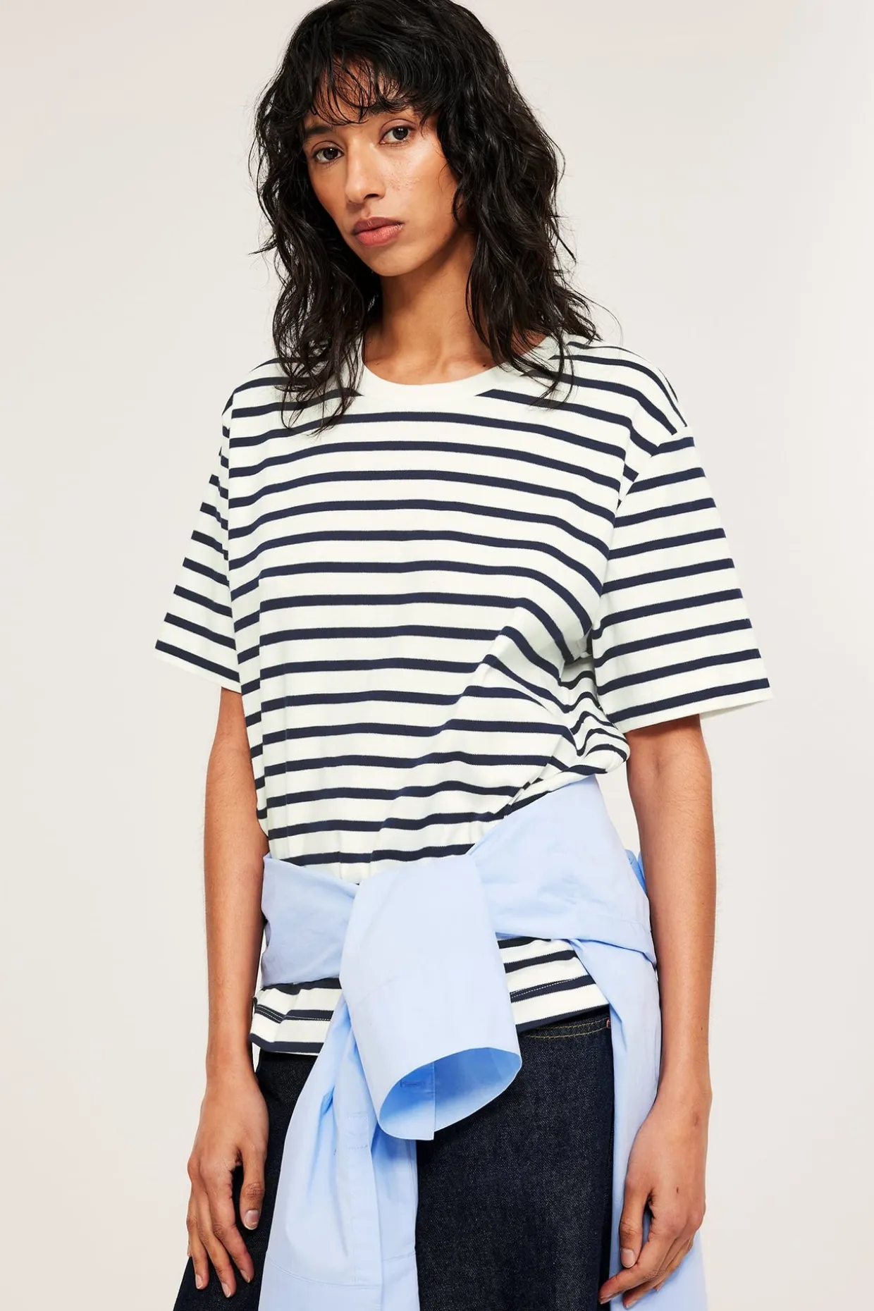 T-shirt oversize w paski