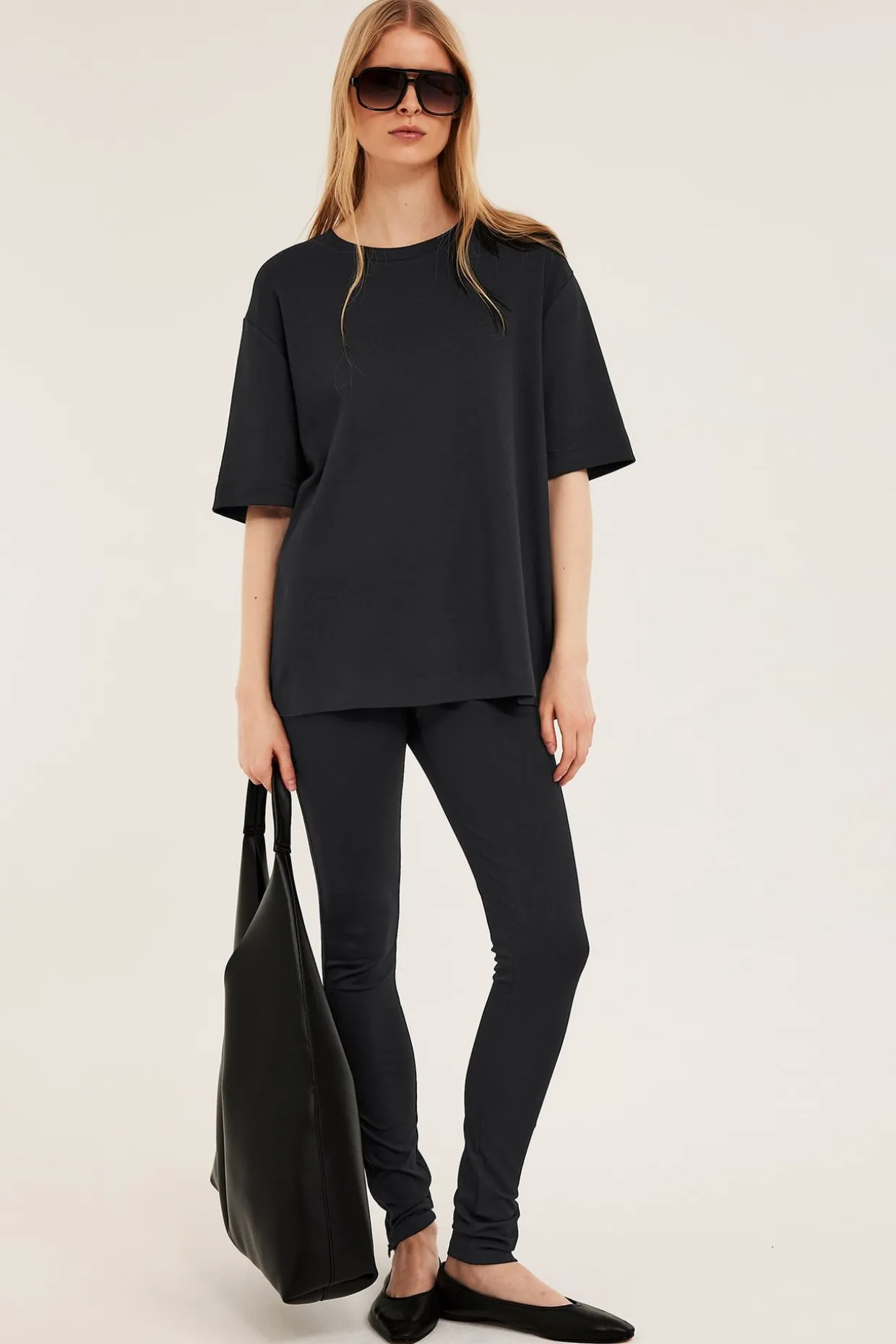 T-shirt oversize z bawełny