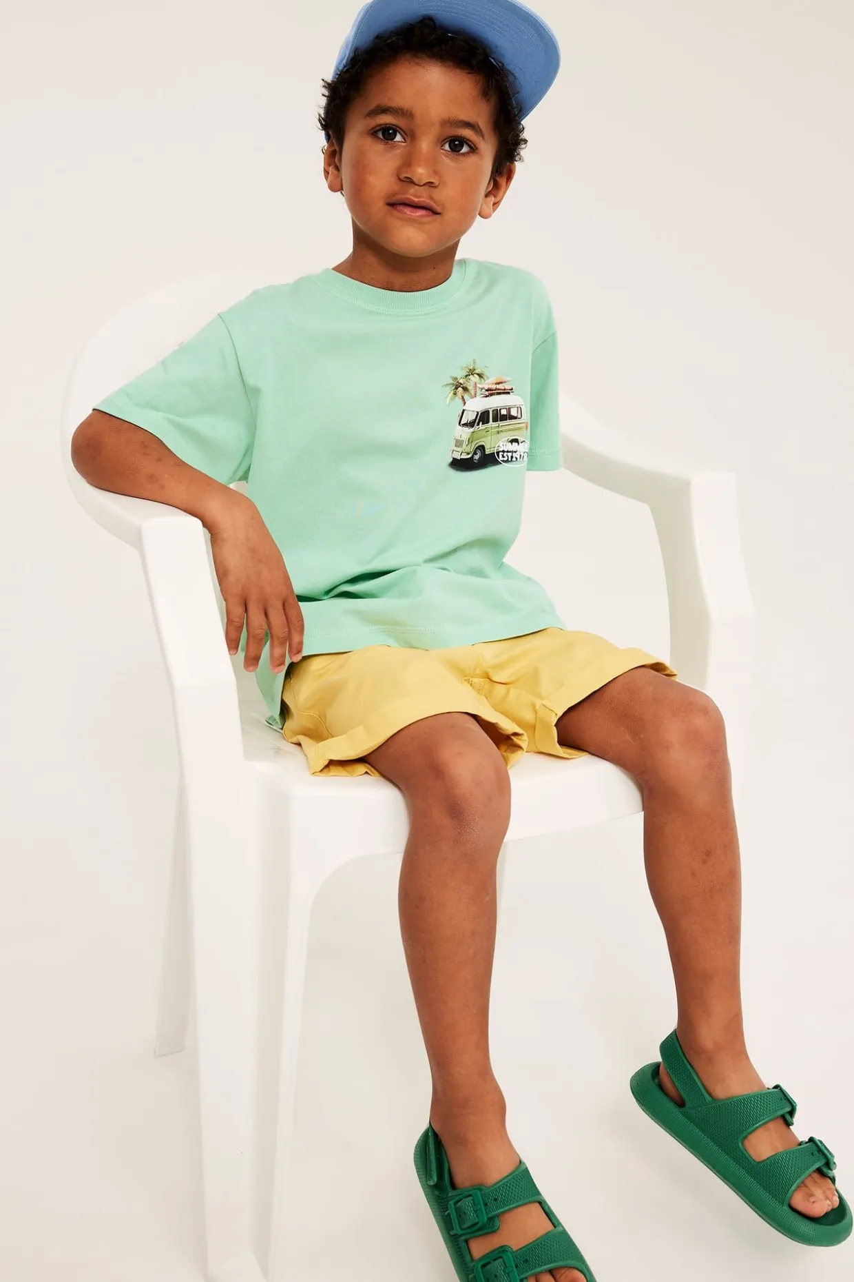 T-shirt oversize z motywem samochodu