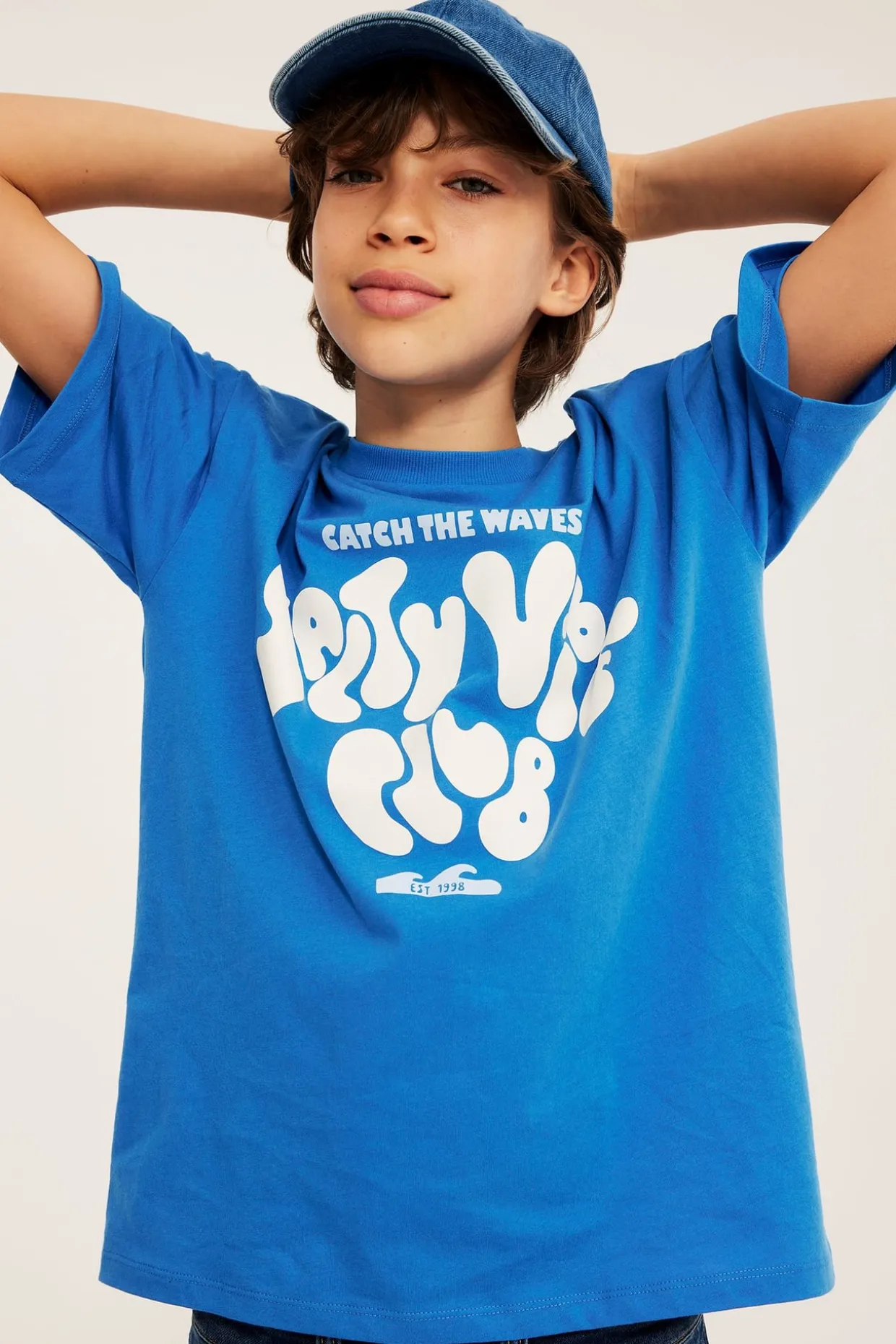 T-shirt oversize z nadrukowanym motywem