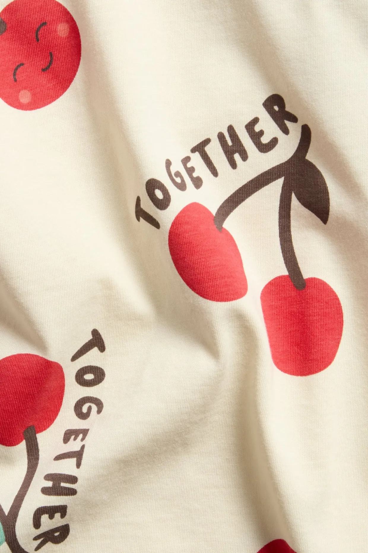 T-shirt w owoce