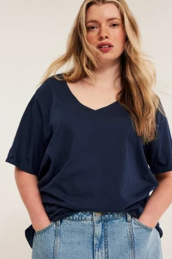 T-shirt z dekoltem w szpic, z bawełny