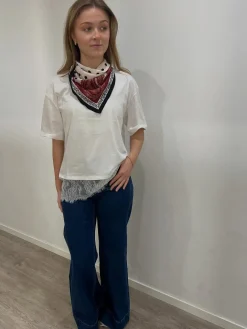 T-shirt z koronkową krawędzią