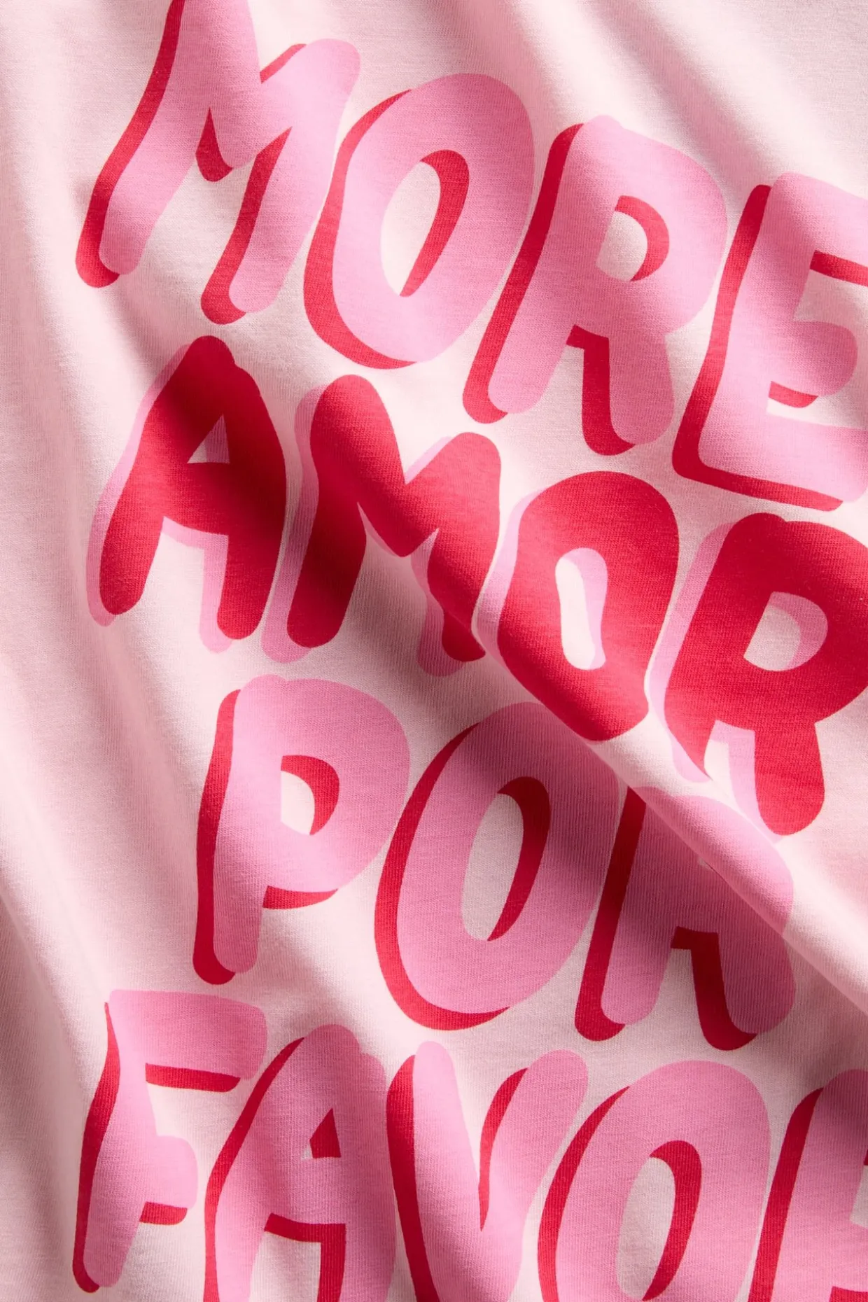 T-shirt z nadrukiem „More amor por favor”