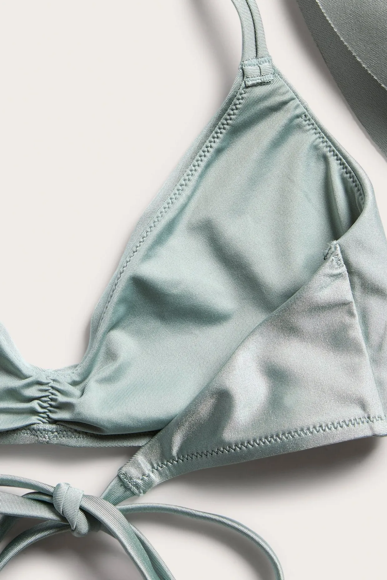 Wyściełany trójkątny stanik od bikini